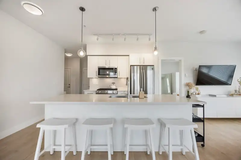 203 22136 49 AVENUE - photo 4 of 40