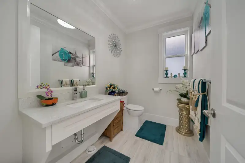 8341 209B STREET - photo 4 of 39