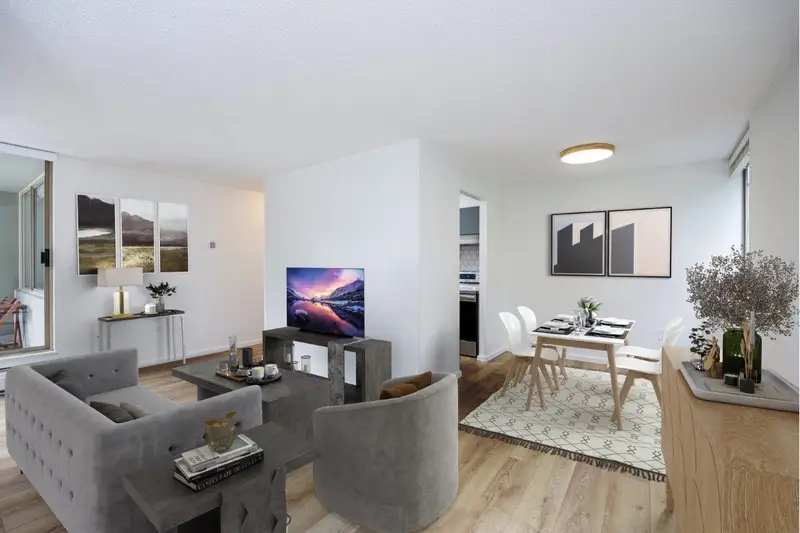 304 2008 FULLERTON AVENUE - photo 2 of 17