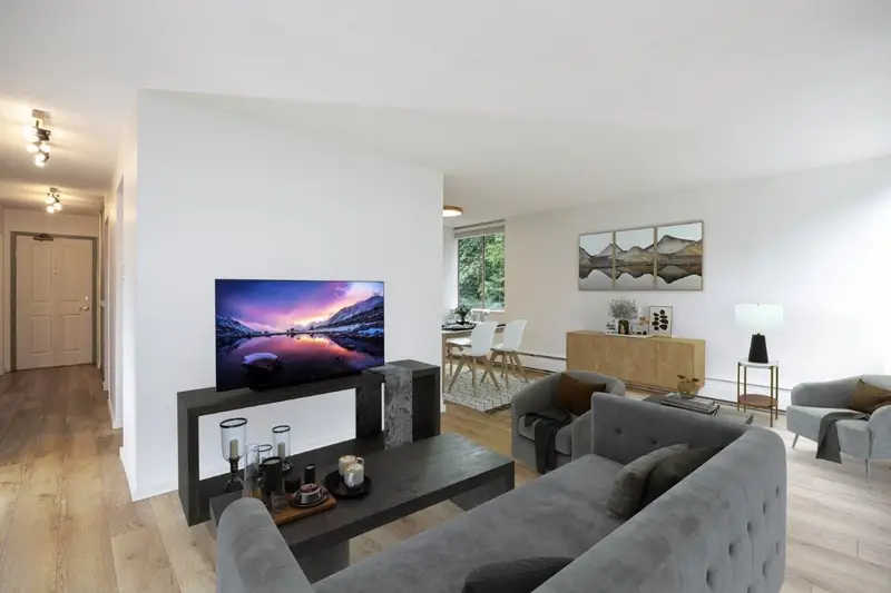 304 2008 FULLERTON AVENUE - photo 4 of 17