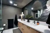 338 2635 KING GEORGE BOULEVARD - thumbnail 19