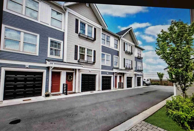 26 32633 SIMON AVENUE - photo 1 of 1