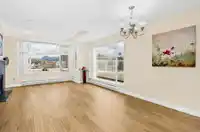 404 2340 HAWTHORNE AVENUE - thumbnail 2