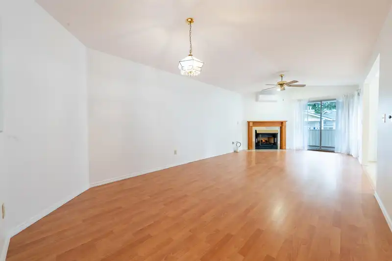 205 10584 153 STREET STREET - photo 2 of 32