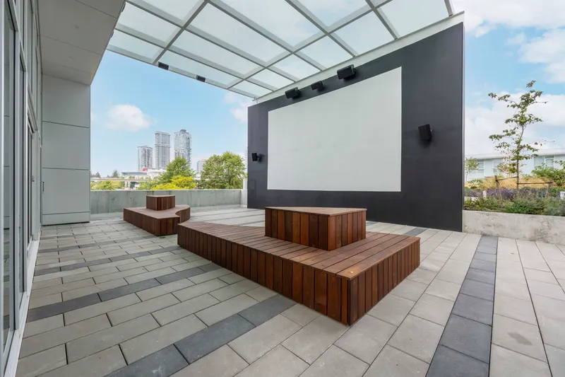 1201 13685 102 AVENUE - photo 1 of 25