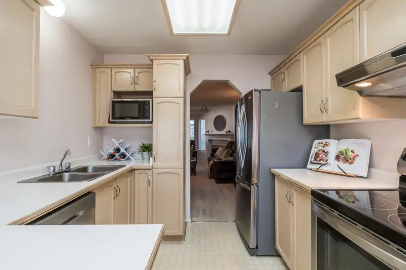 92 1973 WINFIELD DRIVE - photo 4 of 32