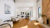1277 CHARTER HILL DRIVE - thumbnail 1