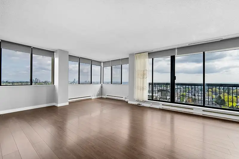 1403 6540 BURLINGTON AVENUE - photo 2 of 19