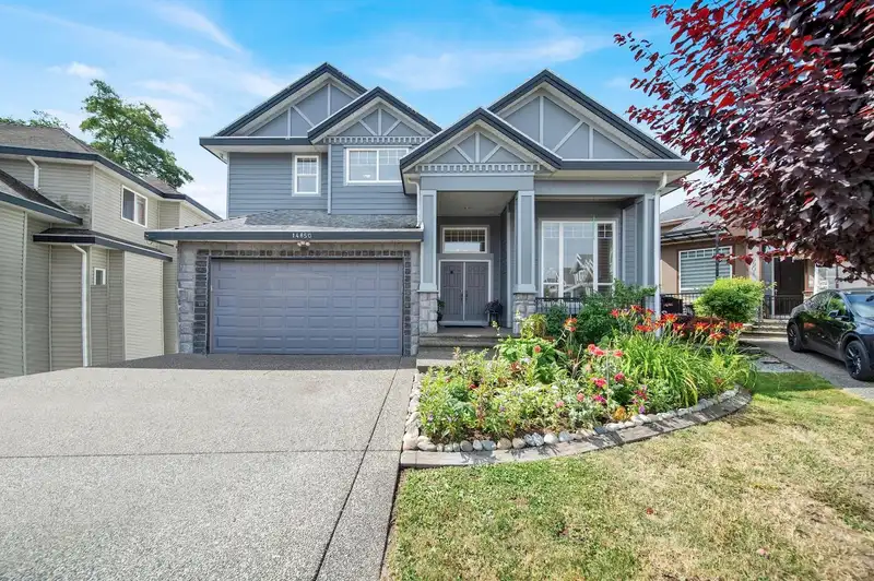 14850 69 AVENUE - photo 1 of 40