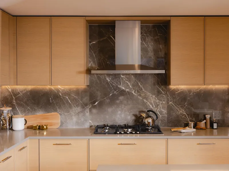 301 1655 128 STREET - photo 3 of 16