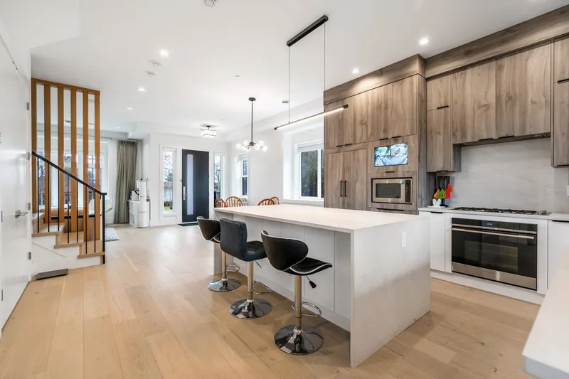 769 W 53RD AVENUE - photo 2 of 23