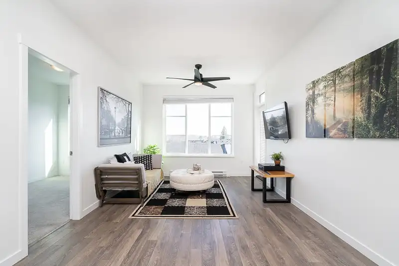 317 13623 81A AVENUE - photo 1 of 37