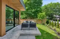 396 W 21ST AVENUE - thumbnail 3