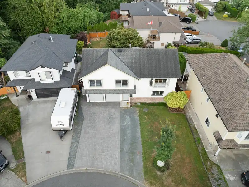 3282 272A STREET - photo 3 of 40