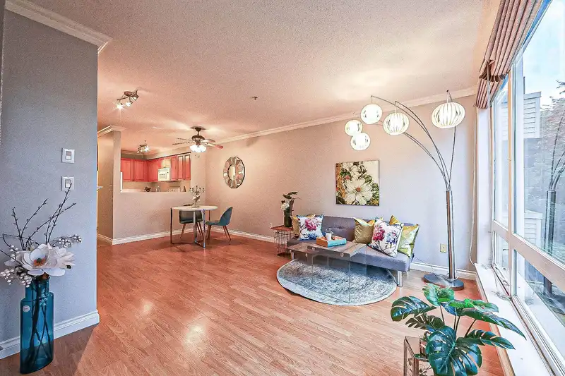 222 5800 ANDREWS ROAD - photo 2 of 22