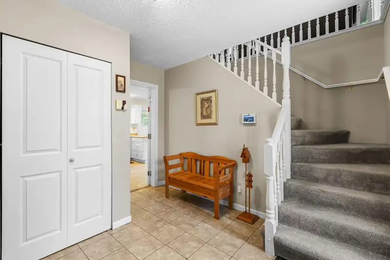 19949 51 AVENUE - photo 2 of 40