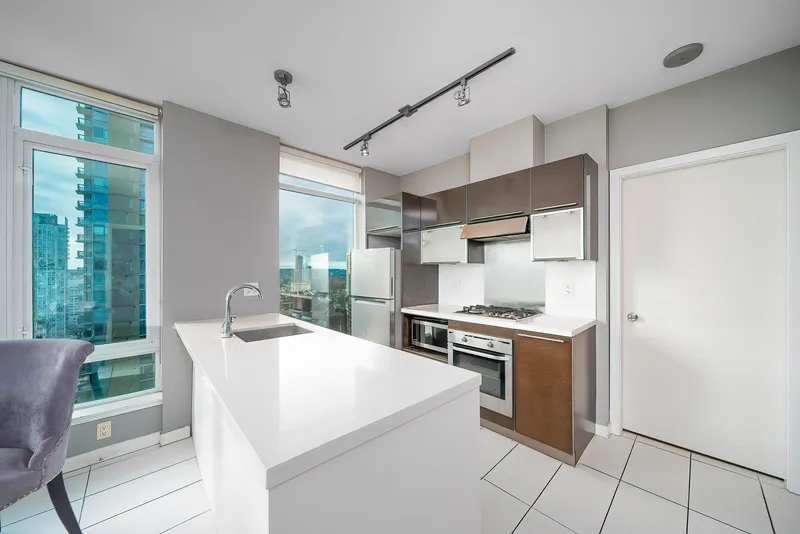 1403 1252 HORNBY STREET - photo 3 of 24