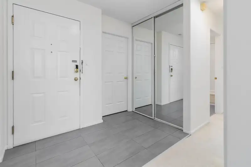 302 8120 BENNETT ROAD - photo 2 of 19