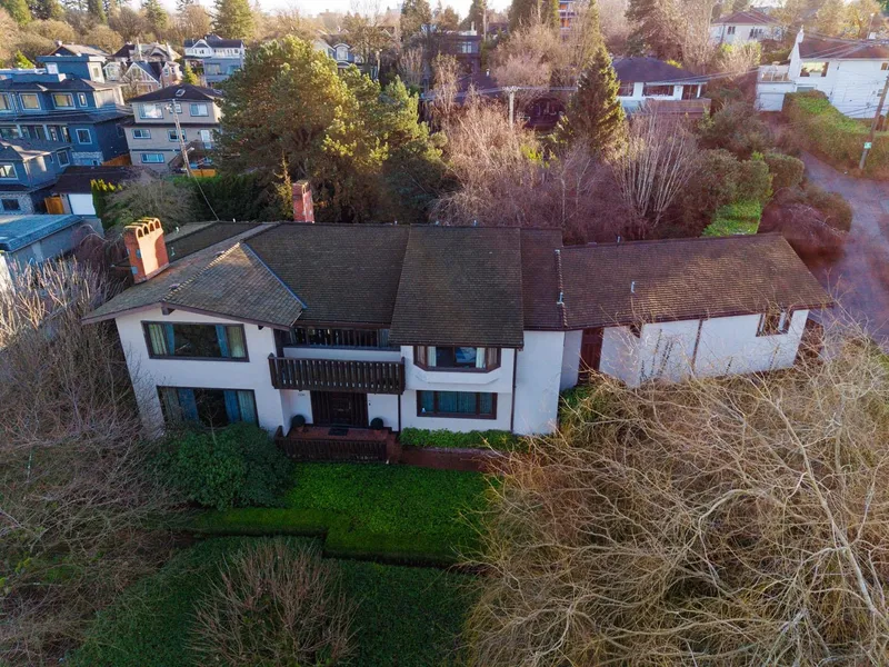 2296 W 32ND AVENUE - photo 2 of 23