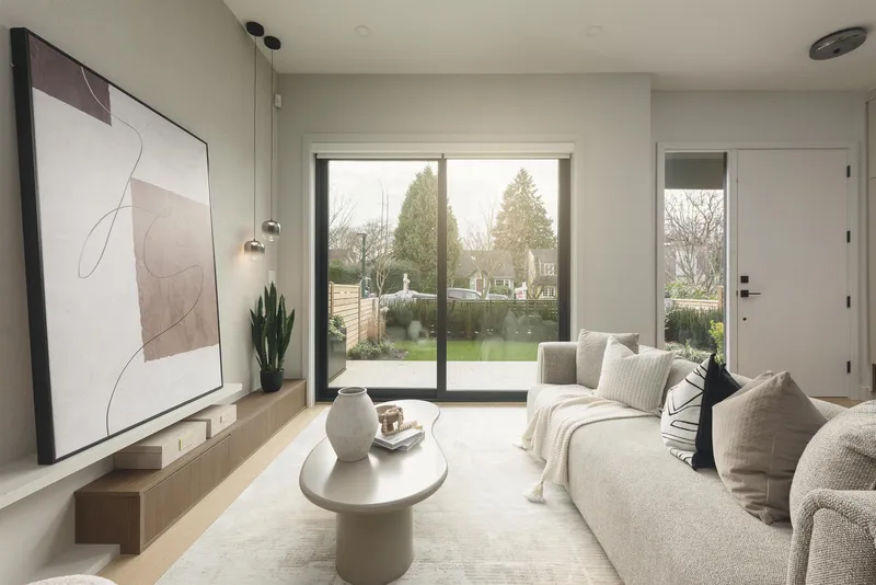 1 2637 W 12TH AVENUE - photo 4 of 25