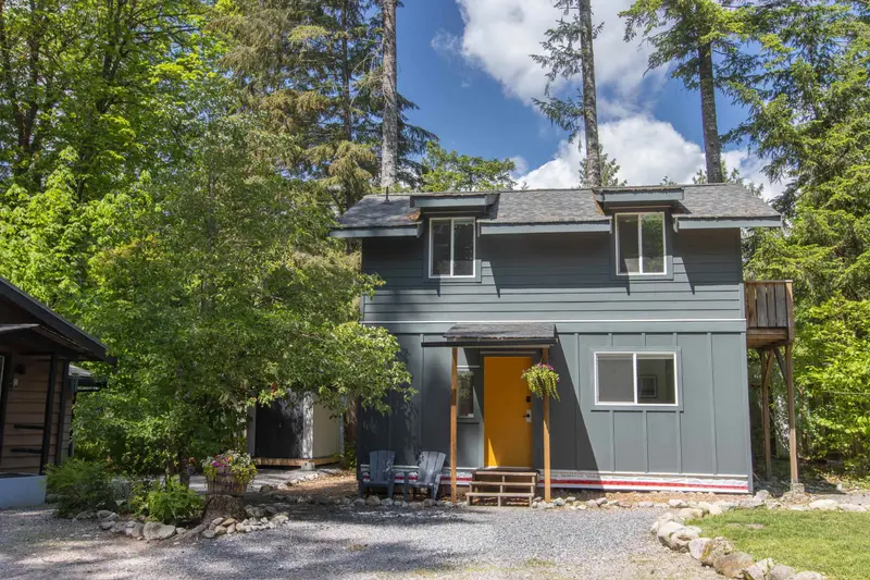 2000 MIDNIGHT WAY - photo 2 of 25