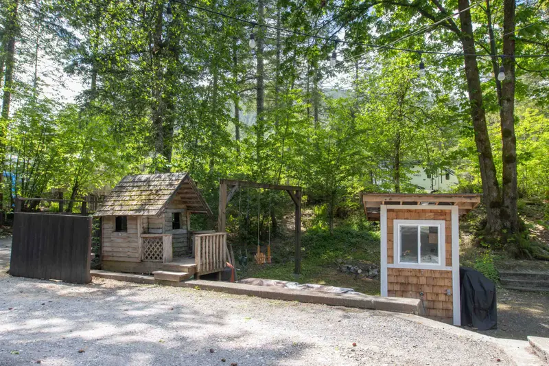 2000 MIDNIGHT WAY - photo 4 of 25