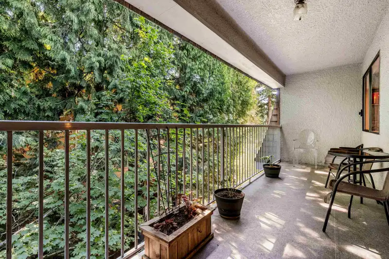 402 5340 HASTINGS STREET - photo 2 of 40