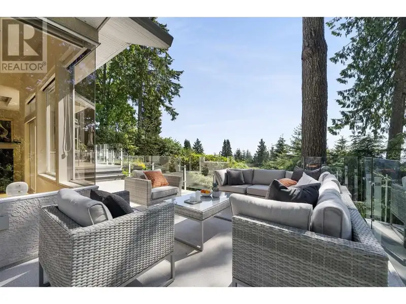 463 VENTURA CRESCENT - photo 1 of 40