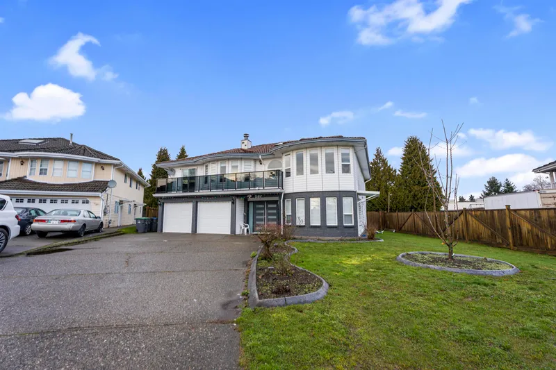 7595 122A STREET - photo 2 of 23