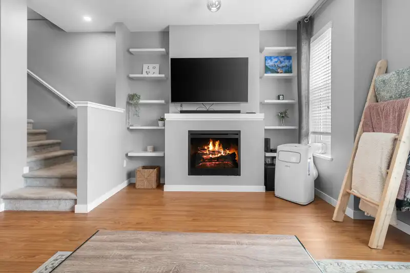 29 7938 209 STREET - photo 2 of 28