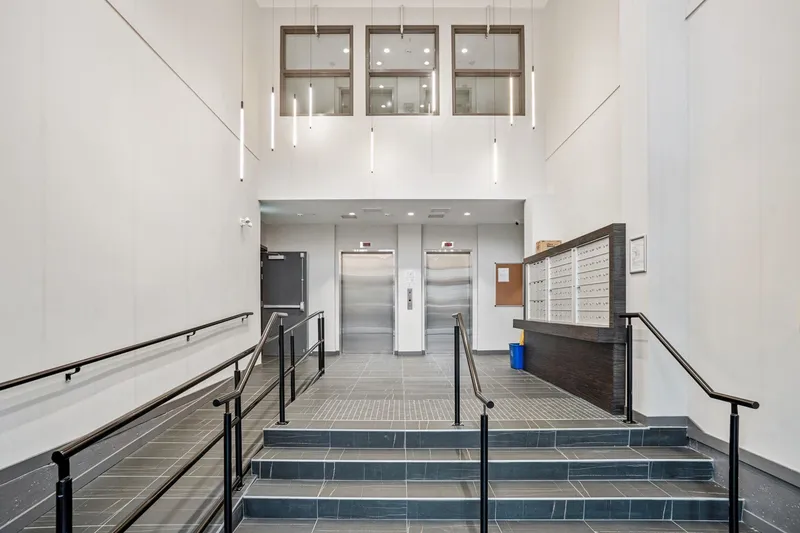 414 14257 103A AVENUE AVENUE - photo 4 of 15