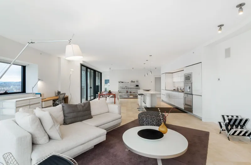 2401 838 W HASTINGS STREET - photo 4 of 25