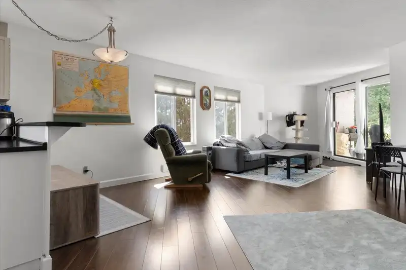301 33598 GEORGE FERGUSON WAY - photo 3 of 20