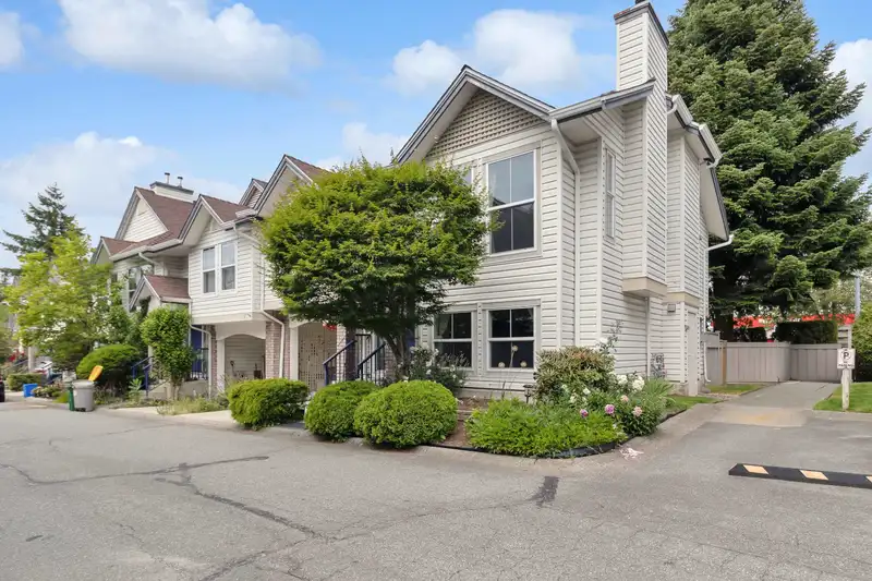 32 8716 WALNUT GROVE DRIVE - photo 2 of 26
