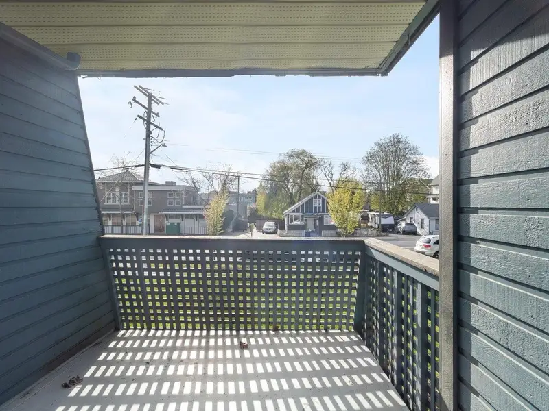 103 17661 58A AVENUE - photo 3 of 17