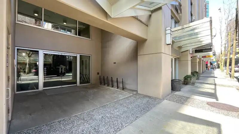 1515 938 SMITHE STREET - photo 2 of 27