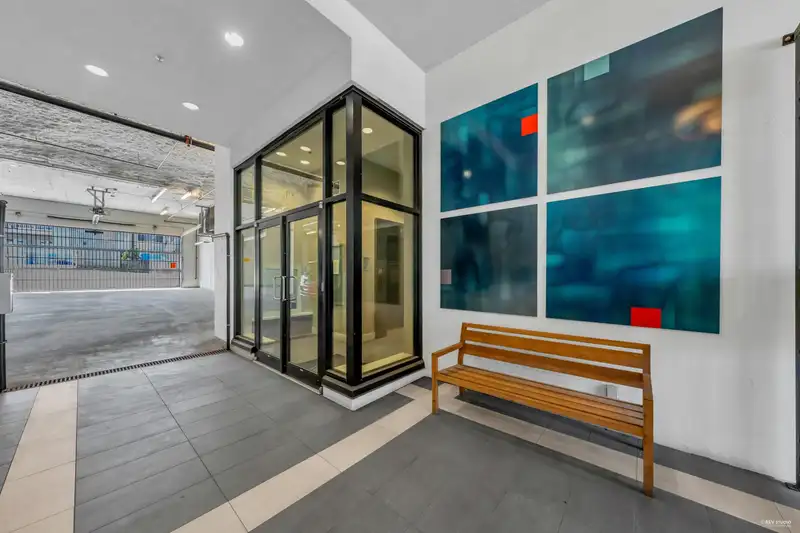 301 4710 HASTINGS STREET - photo 4 of 29
