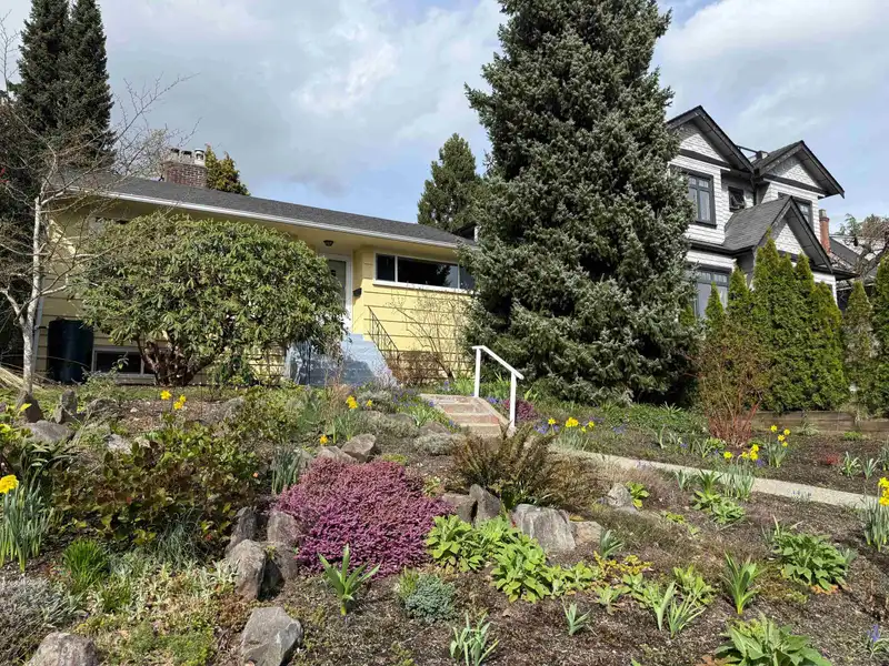 4091 W 34TH AVENUE - photo 1 of 32