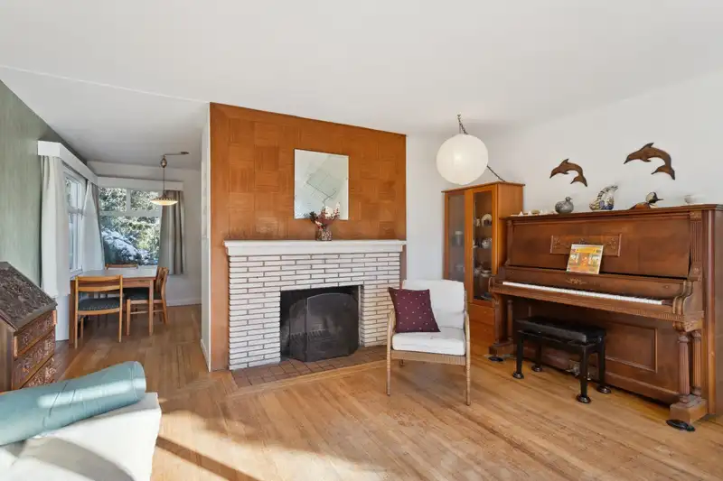 4091 W 34TH AVENUE - photo 4 of 32