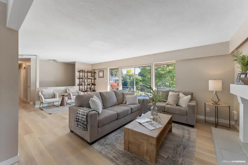 5237 BELAIR DRIVE - photo 4 of 40