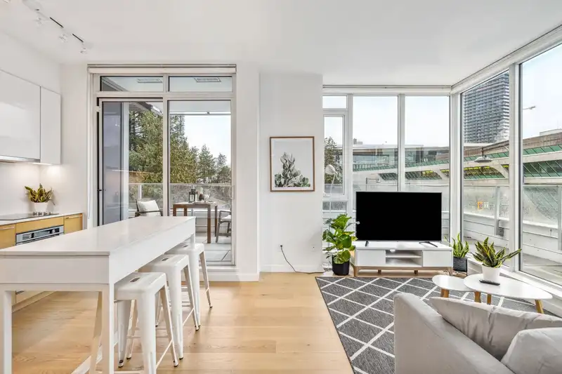 315 13438 CENTRAL AVENUE - photo 1 of 23
