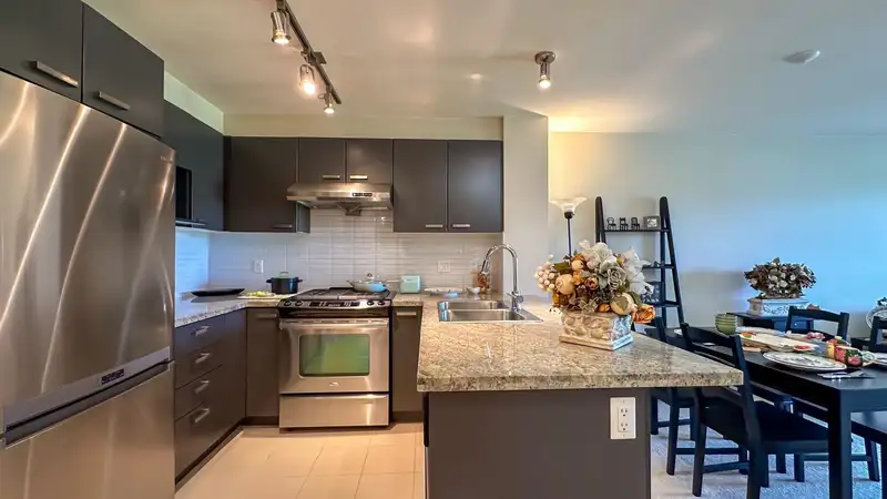 210 9500 ODLIN ROAD - photo 2 of 25