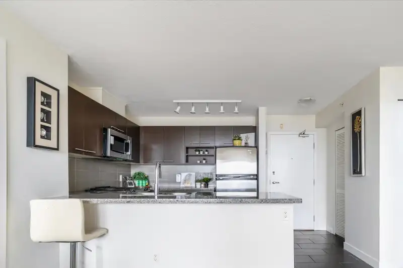 1107 9171 FERNDALE ROAD - photo 3 of 17