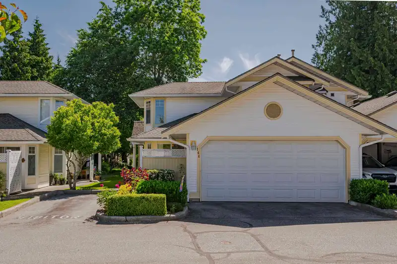 144 8737 212 STREET - photo 2 of 40