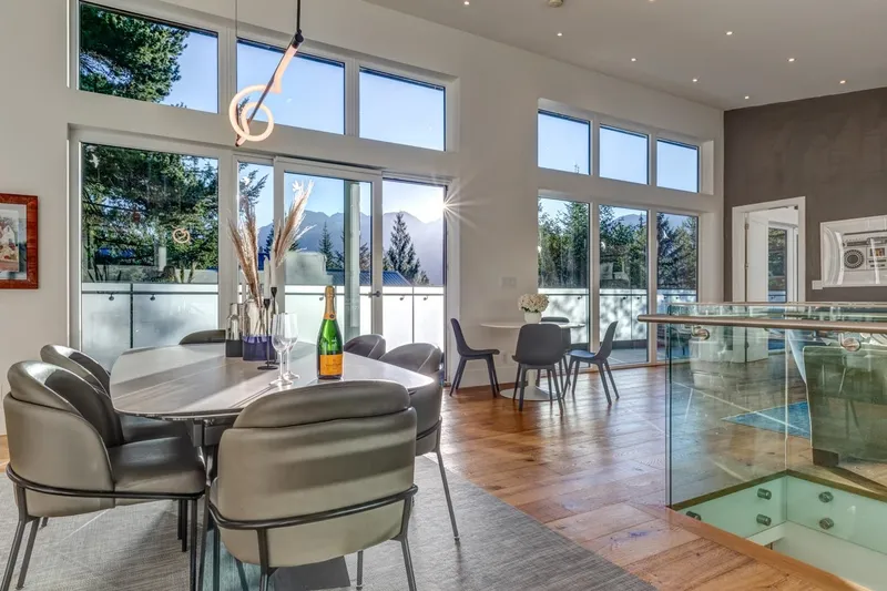 8224 ALPINE WAY - photo 3 of 25