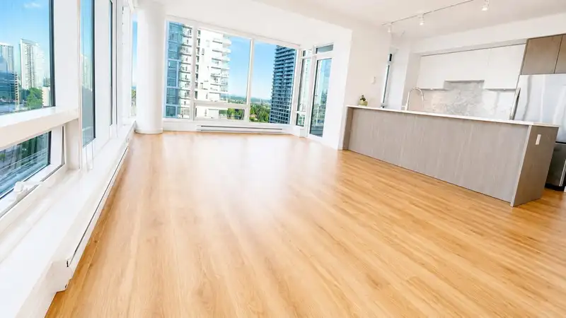 1702 6461 TELFORD AVENUE - photo 3 of 40