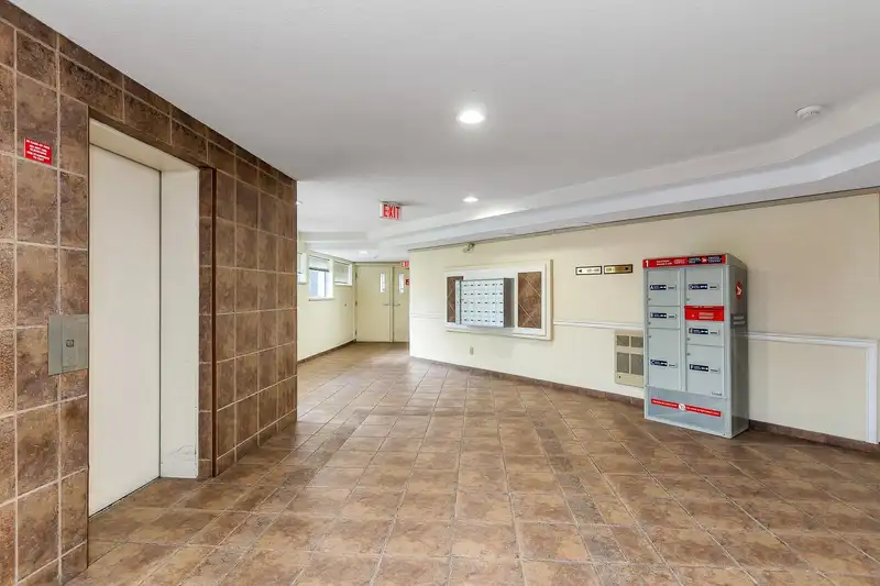 310 1755 SALTON ROAD - photo 4 of 31