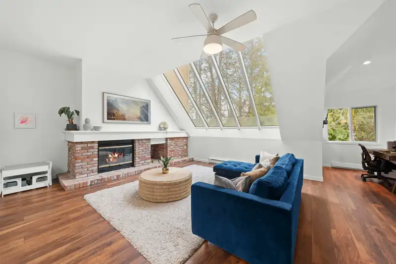 35 3960 CANADA WAY - photo 1 of 40