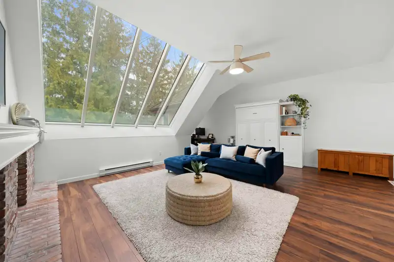 35 3960 CANADA WAY - photo 4 of 40