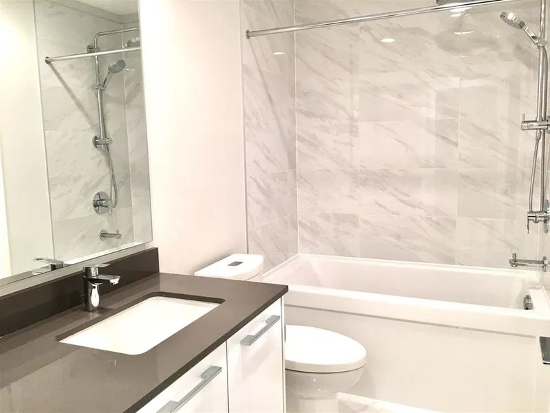 415 9551 ALEXANDRA ROAD - photo 3 of 10